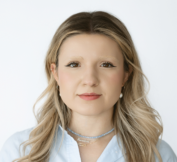 A group of women smiling 